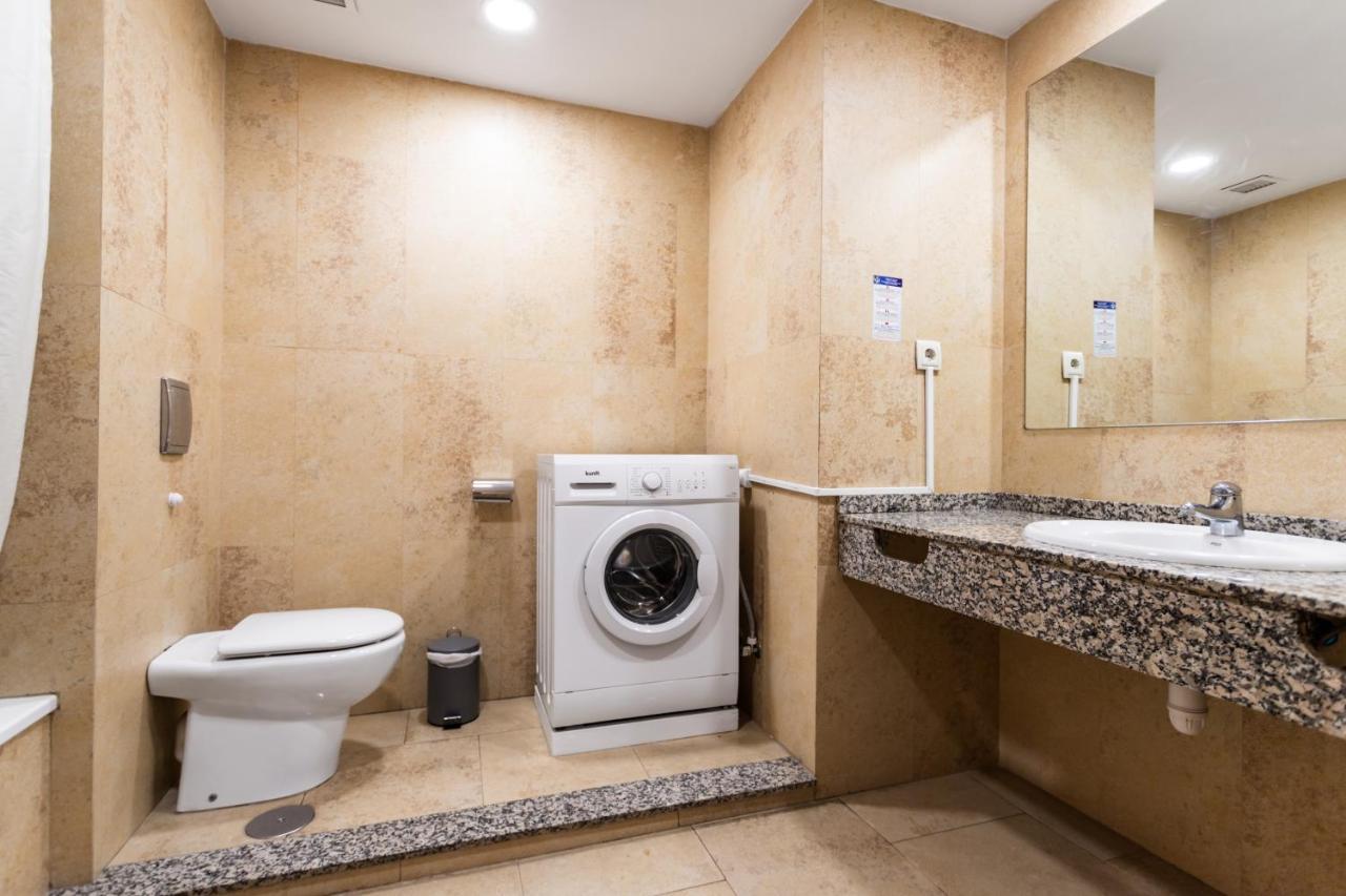 Sur Suites Palmeras 525 Fuengirola Bagian luar foto